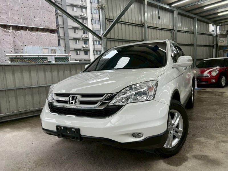 Honda  CR-V 鎵町車業商行 | 新北市汽車商業同業公會｜TACA優良車商聯盟｜中古、二手車買車賣車公會認證保固