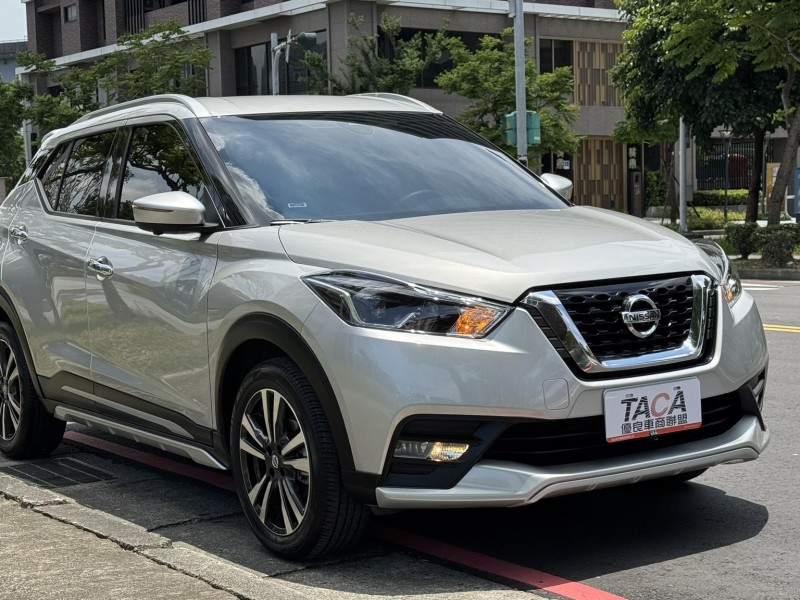 Nissan  Kicks 金鑽店~超時尚 大小空間剛剛好的小休旅 家庭用車來囉！2022年式 Kicks 1.5 智行旗艦版 里程保證只跑9千多公里！ | 新北市汽車商業同業公會｜TACA優良車商聯盟｜中古、二手車買車賣車公會認證保固