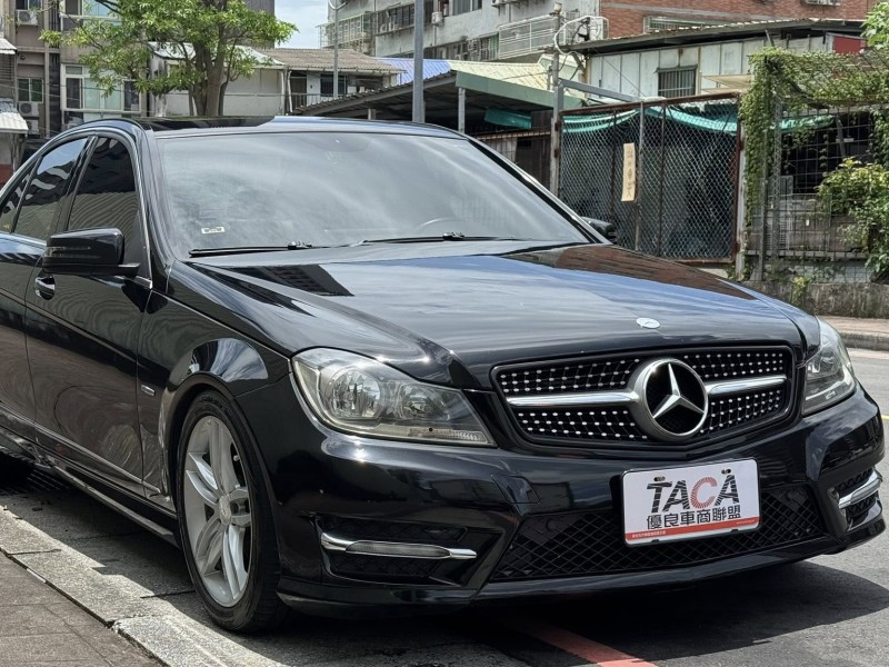 Mercedes-Benz/賓士   C-CLASS  C250 金鑽店~  C250 AMG版 1.8 直列4缸 渦輪增壓 204匹 7速手自排 天窗 定速 電動座椅 9安 安卓機 無線Apple CarPlay   | 新北市汽車商業同業公會｜TACA優良車商聯盟｜中古、二手車買車賣車公會認證保固