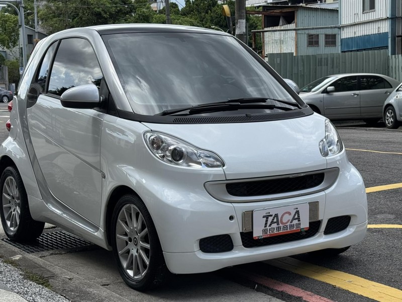 Smart  SMART FORTWO 金鑽店~SMART FORTWO 1.0 方便好停車 遮風擋雨 天熱有冷氣吹涼涼 全台跑透透 超省油 省稅金！ | 新北市汽車商業同業公會｜TACA優良車商聯盟｜中古、二手車買車賣車公會認證保固