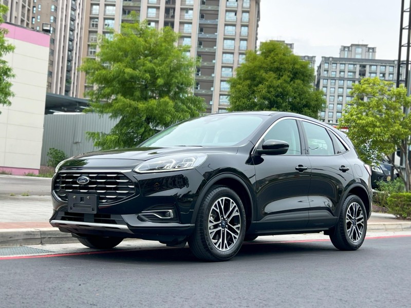 Ford/福特  Kuga 《特價便宜出清》2022 Ford Kuga 1.5 時尚X 全車如新 車況超讚 只跑3.5萬 原廠保養 福特 休旅車 | 新北市汽車商業同業公會｜TACA優良車商聯盟｜中古、二手車買車賣車公會認證保固