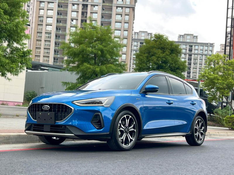 Ford/福特  Focus 《跟新車差30萬》2023 Ford Focus Active 1.5 Vignale 只跑4萬 新車保固內 福特 長高 | 新北市汽車商業同業公會｜TACA優良車商聯盟｜中古、二手車買車賣車公會認證保固