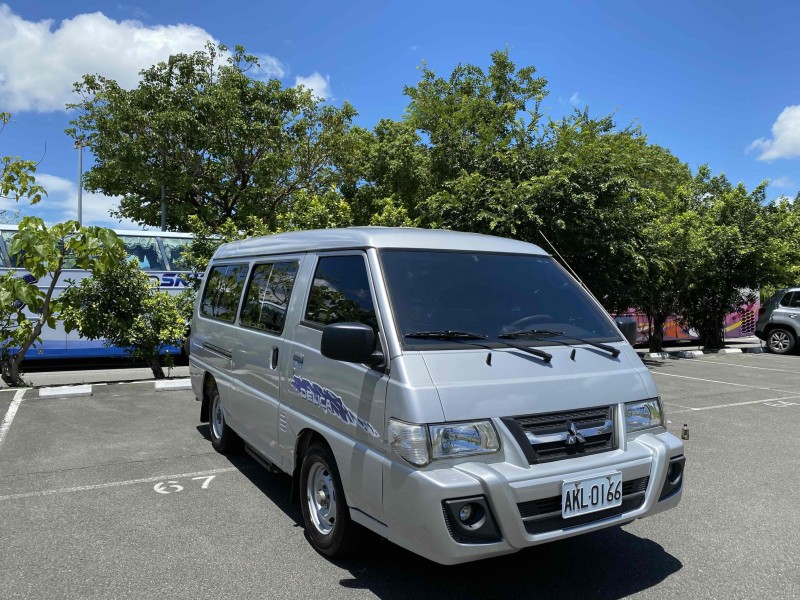 Mitsubishi  Delica 2.4手排8人座 原板跑1 1  萬公里 娃娃 車改回 | 新北市汽車商業同業公會｜TACA優良車商聯盟｜中古、二手車買車賣車公會認證保固