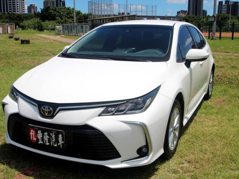 Toyota  Altis {跑6.5萬 尊爵版}19年ALTIS1.8白~豐隆嚴選0頭款低月付專案~ | 新北市汽車商業同業公會｜TACA優良車商聯盟｜中古、二手車買車賣車公會認證保固