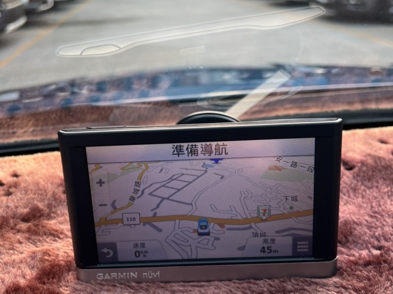 Nissan  Livina 2015年 旗艦版 免鑰匙 LIVINA | 新北市汽車商業同業公會｜TACA優良車商聯盟｜中古、二手車買車賣車公會認證保固