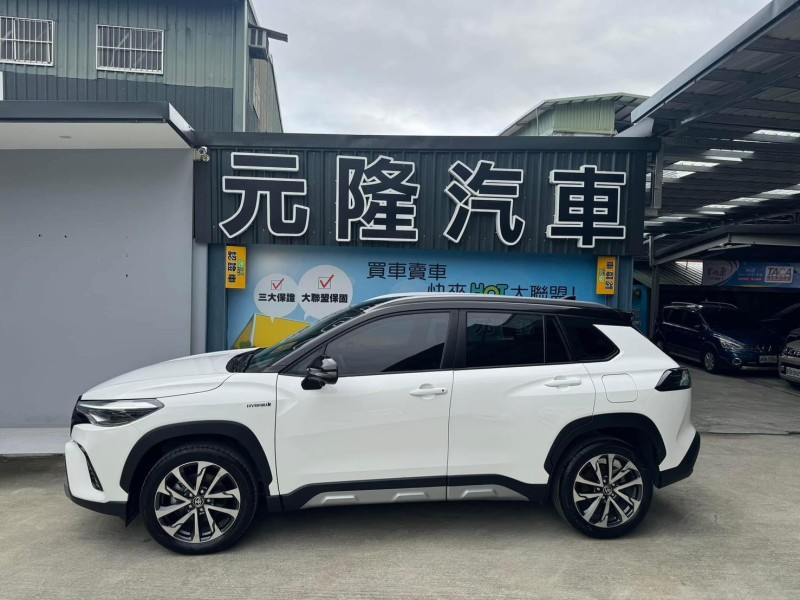 Toyota  Corolla Cross 2023 Corolla cross CR-sport 油電版 電動椅+電尾門 | 新北市汽車商業同業公會｜TACA優良車商聯盟｜中古、二手車買車賣車公會認證保固