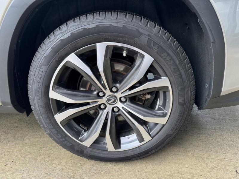 Lexus  RX 2019 小改款 Lexus RX450h 頂級版 四輪~輪胎9成新!! | 新北市汽車商業同業公會｜TACA優良車商聯盟｜中古、二手車買車賣車公會認證保固