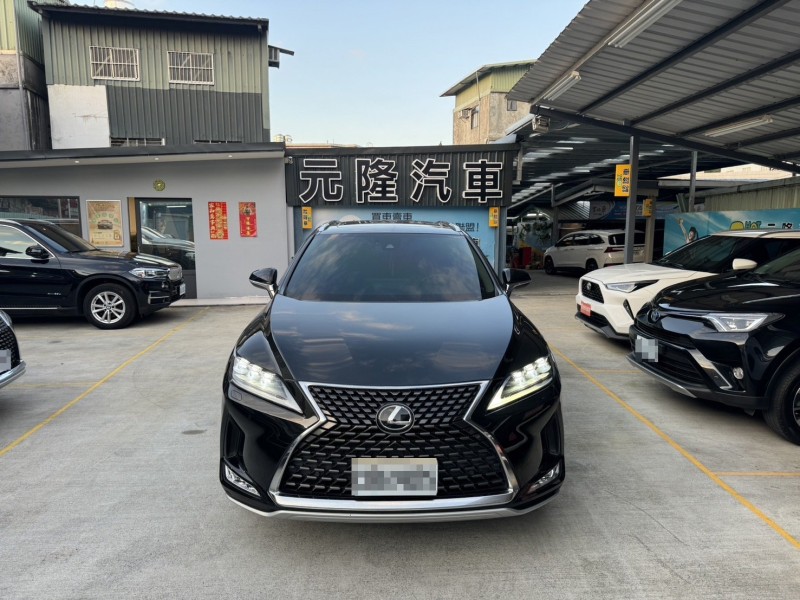 Lexus  RX 2020 Lexus RX 300 頂級版 | 新北市汽車商業同業公會｜TACA優良車商聯盟｜中古、二手車買車賣車公會認證保固