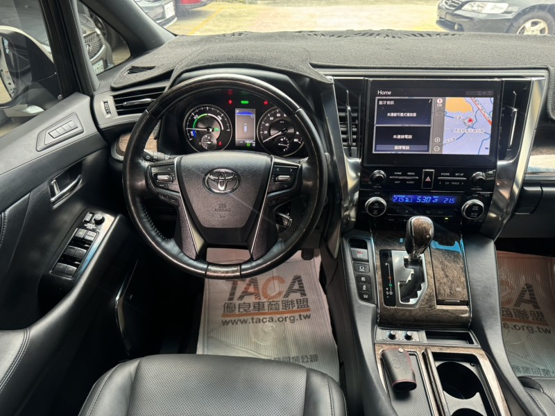 Toyota  ALPHARD 23年式 Toyota Alphard 2.5 Hybrid 油電混合 | 新北市汽車商業同業公會｜TACA優良車商聯盟｜中古、二手車買車賣車公會認證保固