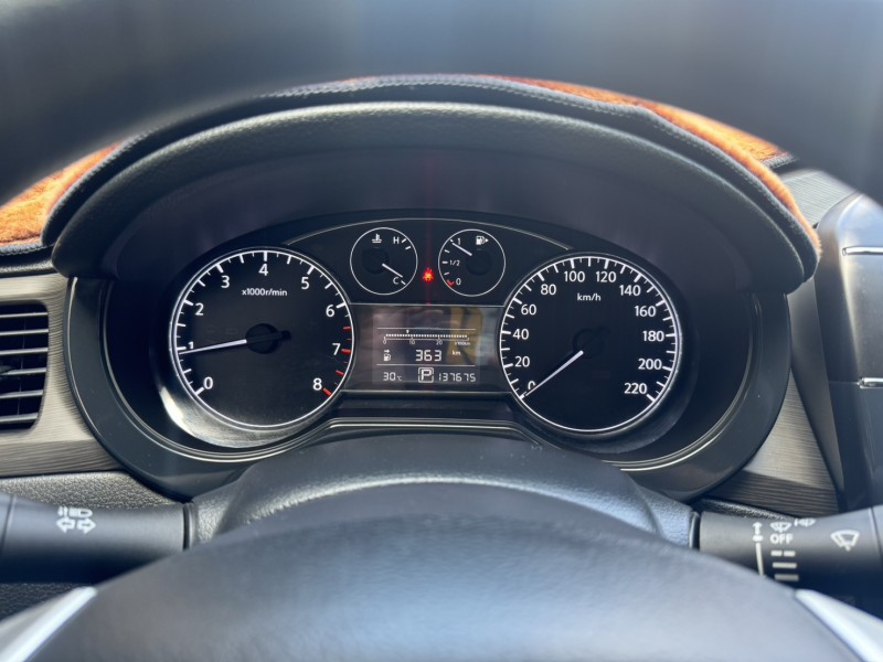 Nissan  Tiida 2013 NISSAN BIG TIIDA 5D | 新北市汽車商業同業公會｜TACA優良車商聯盟｜中古、二手車買車賣車公會認證保固