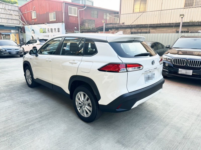 Toyota  Corolla Cross 2025 Toyota Corolla Cross 1.8 Hybrid豪華 | 新北市汽車商業同業公會｜TACA優良車商聯盟｜中古、二手車買車賣車公會認證保固