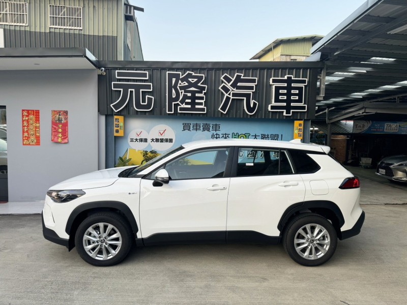 Toyota  Corolla Cross 2025 Toyota Corolla Cross 1.8 Hybrid豪華 | 新北市汽車商業同業公會｜TACA優良車商聯盟｜中古、二手車買車賣車公會認證保固