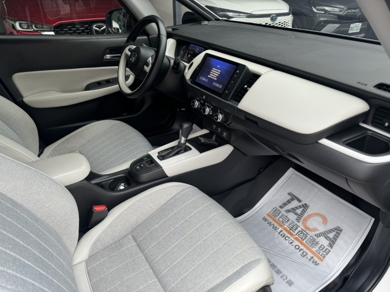 Honda  FIT 2022 Honda FIT 1.5 (e：HEV油電版) | 新北市汽車商業同業公會｜TACA優良車商聯盟｜中古、二手車買車賣車公會認證保固