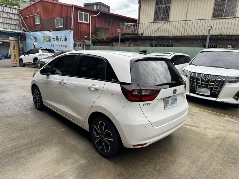 Honda  FIT 2022 Honda FIT 1.5 (e：HEV油電版) | 新北市汽車商業同業公會｜TACA優良車商聯盟｜中古、二手車買車賣車公會認證保固