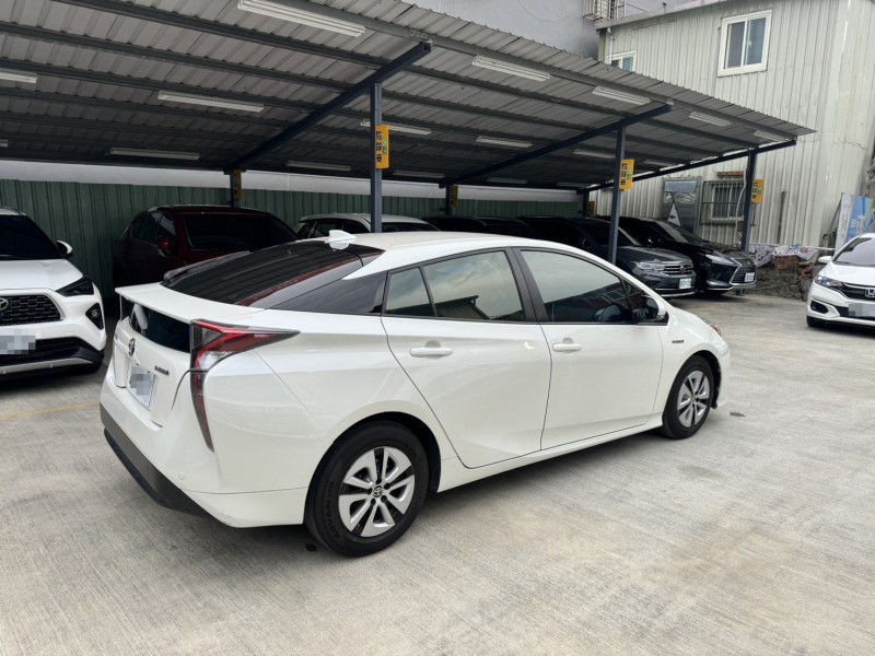 Toyota  Prius 2018年式 Toyota Prius Hybrid1.8 | 新北市汽車商業同業公會｜TACA優良車商聯盟｜中古、二手車買車賣車公會認證保固