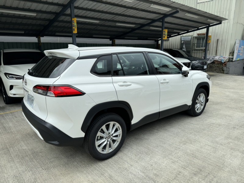Toyota  Corolla Cross 25年7/31(領) Toyota 全新領牌未開 Cross 汽油-豪華版 | 新北市汽車商業同業公會｜TACA優良車商聯盟｜中古、二手車買車賣車公會認證保固