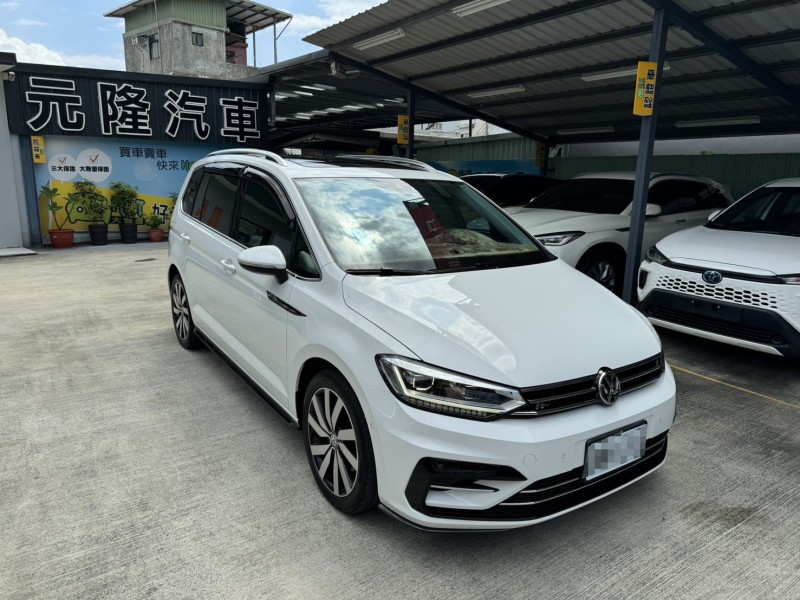 Volkswagen 福斯  Touran 2019 VOLKSWAGEN TOURAN 280 TSI 1.4 R-LINE | 新北市汽車商業同業公會｜TACA優良車商聯盟｜中古、二手車買車賣車公會認證保固