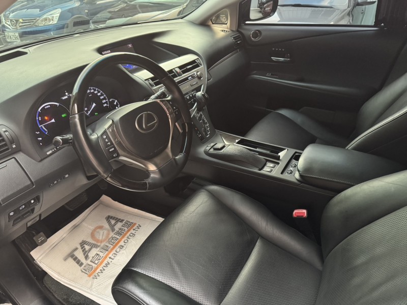 Lexus  RX 2012 Lexus RX450h 全景天窗 (小改款) | 新北市汽車商業同業公會｜TACA優良車商聯盟｜中古、二手車買車賣車公會認證保固