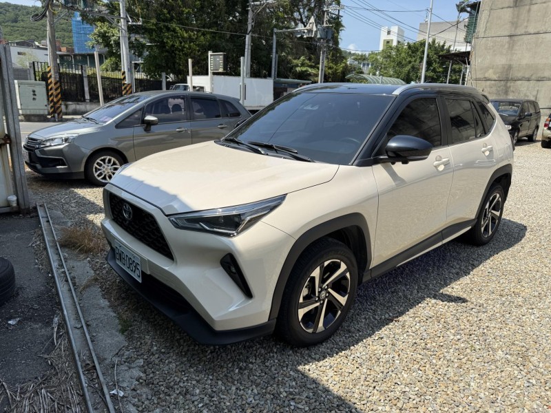 Toyota  YARIS CROSS 2023 Toyota Yaris Cross 1.5 潮玩版 | 新北市汽車商業同業公會｜TACA優良車商聯盟｜中古、二手車買車賣車公會認證保固