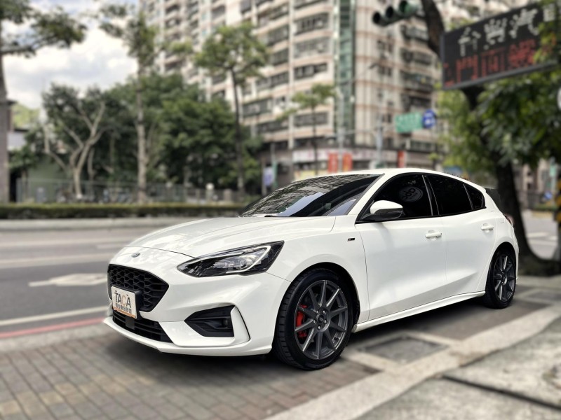 Ford/福特  Focus ST-LINE 賽道版 X 液晶儀表 一手車 全方位原廠保固3+3到2028年 | 新北市汽車商業同業公會｜TACA優良車商聯盟｜中古、二手車買車賣車公會認證保固