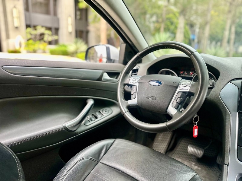 Ford/福特  Mondeo 認證車 / 五大保固 / 全額貸 / 實車實價 | 新北市汽車商業同業公會｜TACA優良車商聯盟｜中古、二手車買車賣車公會認證保固