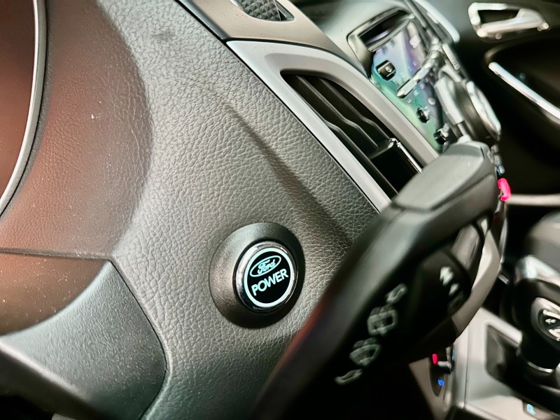 Ford/福特  Focus 認證車 / 五大保固 / 全額貸 / 實車實價 | 新北市汽車商業同業公會｜TACA優良車商聯盟｜中古、二手車買車賣車公會認證保固