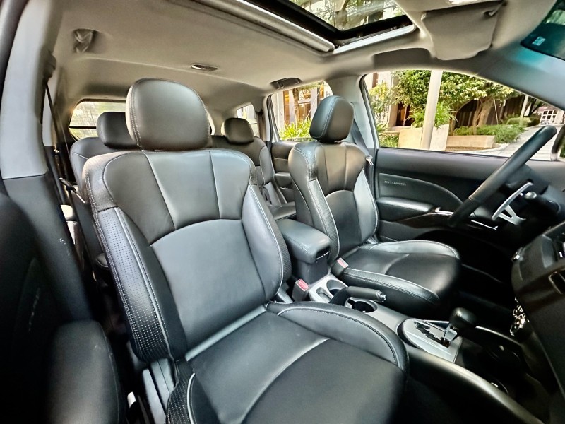 Mitsubishi  Outlander 認證車 / 五大保固 / 全額貸 / 實車實價 | 新北市汽車商業同業公會｜TACA優良車商聯盟｜中古、二手車買車賣車公會認證保固