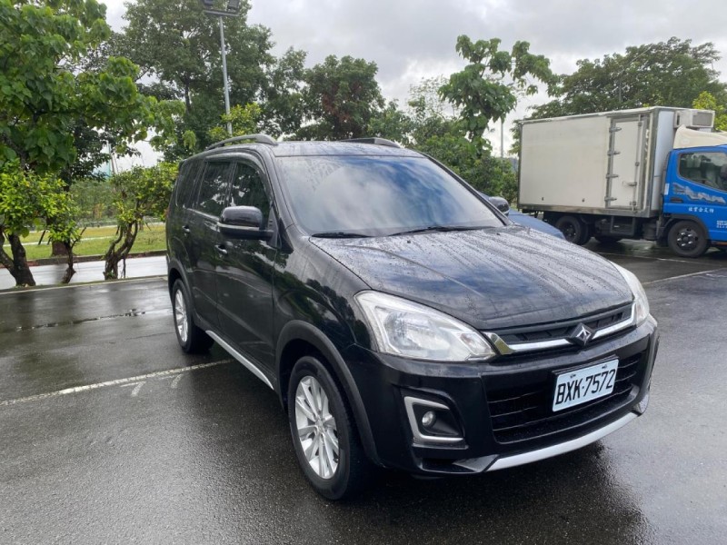 Mitsubishi  Zinger 頂級商旅2.4 只跑5萬公里 | 新北市汽車商業同業公會｜TACA優良車商聯盟｜中古、二手車買車賣車公會認證保固