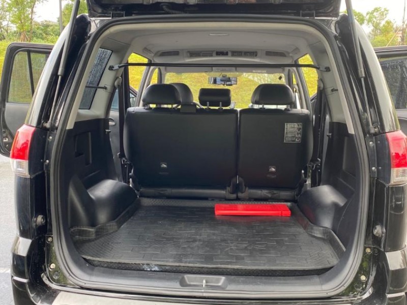 Mitsubishi  Zinger 頂級商旅2.4 只跑5萬公里 | 新北市汽車商業同業公會｜TACA優良車商聯盟｜中古、二手車買車賣車公會認證保固
