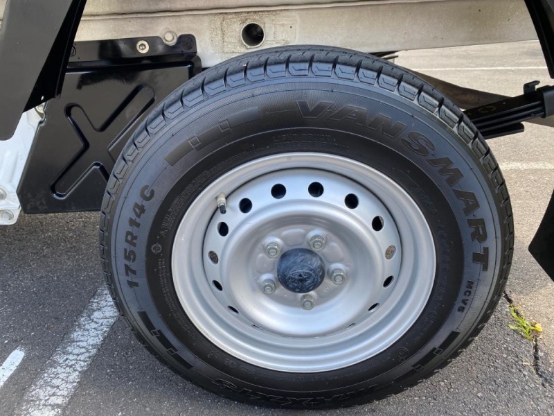 Toyota  Town Ace 原板跑1.6萬 類新車 | 新北市汽車商業同業公會｜TACA優良車商聯盟｜中古、二手車買車賣車公會認證保固