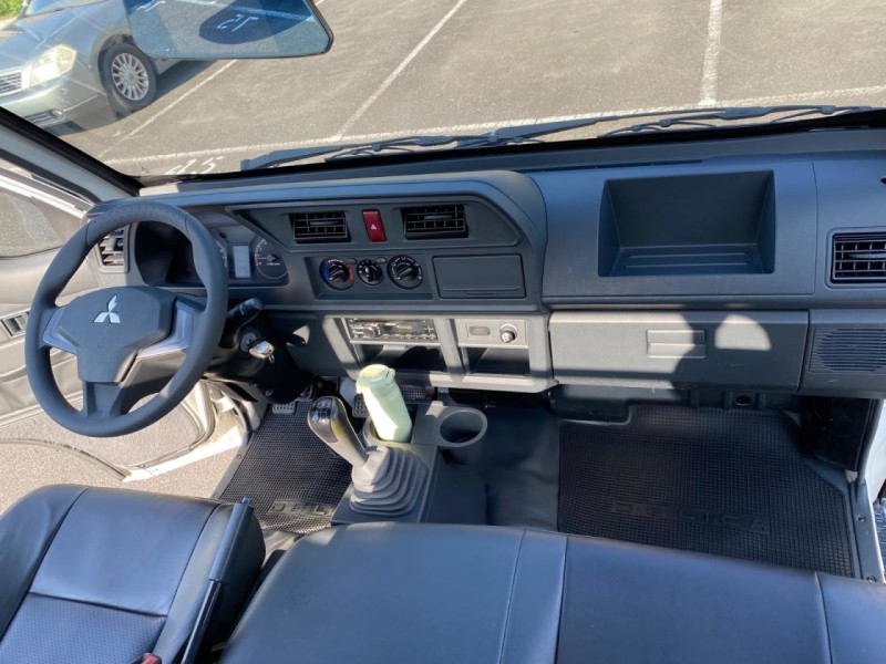 Mitsubishi  Delica 新款得利卡2.4貨車 原板跑8萬公里 | 新北市汽車商業同業公會｜TACA優良車商聯盟｜中古、二手車買車賣車公會認證保固