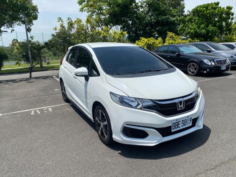 Honda  FIT 3.5代FIT S 原板跑2萬9 | 新北市汽車商業同業公會｜TACA優良車商聯盟｜中古、二手車買車賣車公會認證保固
