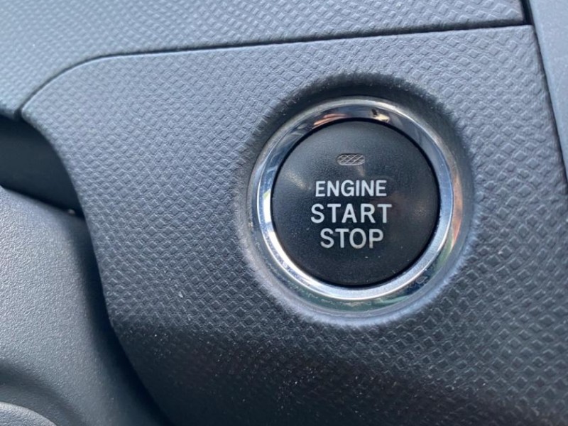 Toyota  Yaris 代步小鴨 I KEY 原板件跑20 ~ | 新北市汽車商業同業公會｜TACA優良車商聯盟｜中古、二手車買車賣車公會認證保固