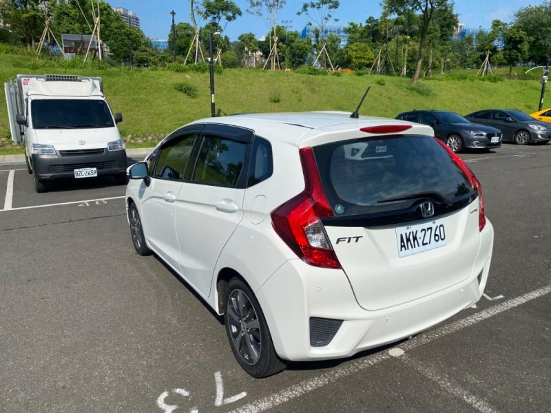Honda  FIT 新款三代 原板漂亮車跑22 ～ | 新北市汽車商業同業公會｜TACA優良車商聯盟｜中古、二手車買車賣車公會認證保固