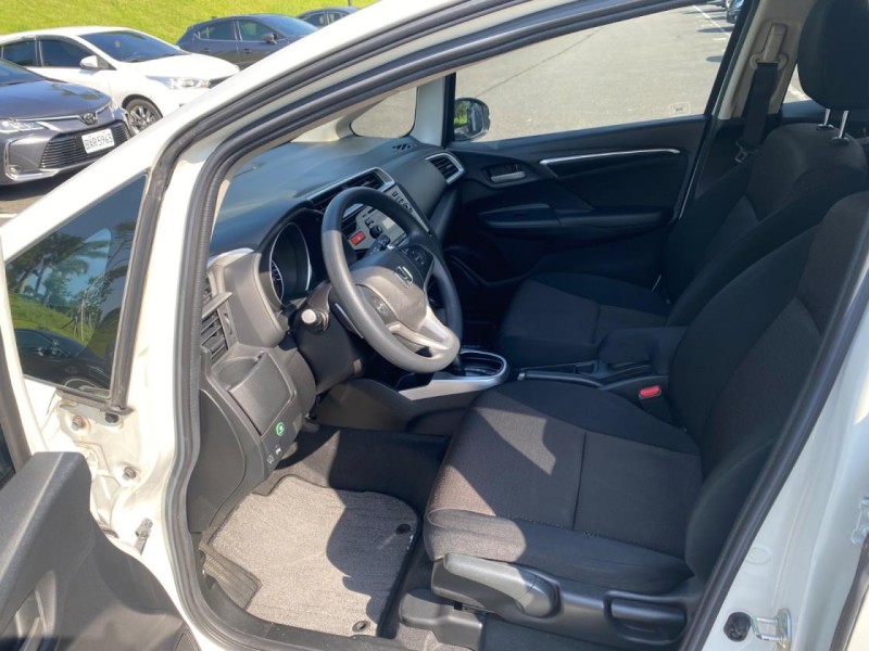 Honda  FIT 新款三代 原板漂亮車跑22 ～ | 新北市汽車商業同業公會｜TACA優良車商聯盟｜中古、二手車買車賣車公會認證保固