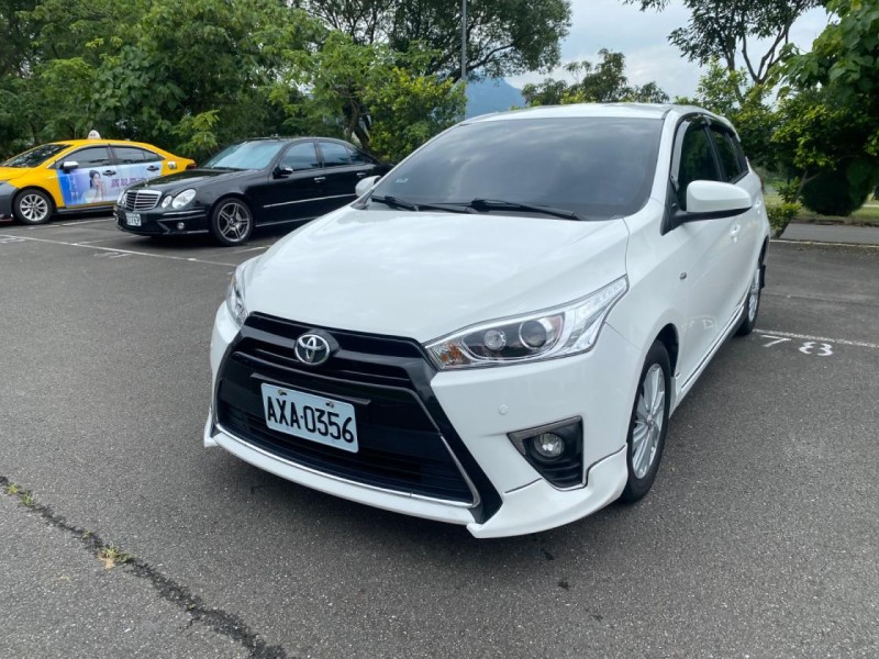 Toyota  Yaris 一手認證 跑7萬 | 新北市汽車商業同業公會｜TACA優良車商聯盟｜中古、二手車買車賣車公會認證保固