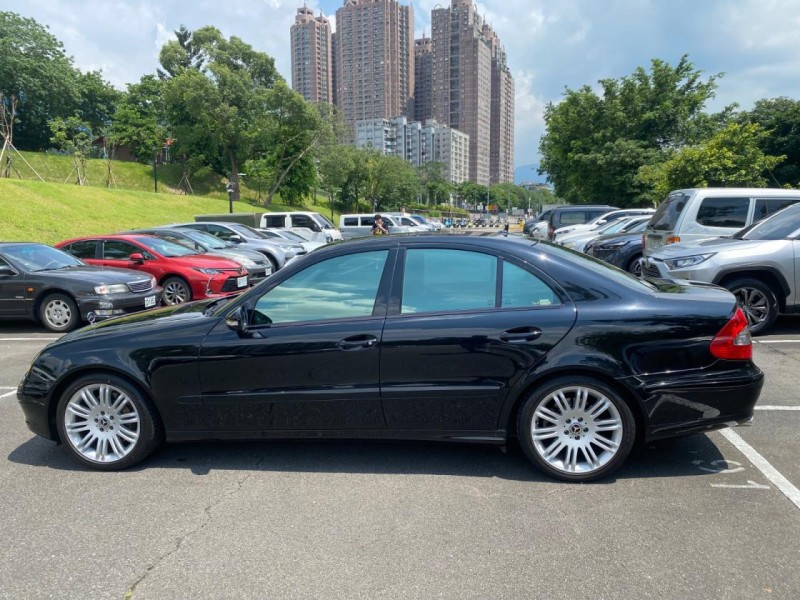 Mercedes-Benz/賓士   E-CLASS  E280 2.8馬力強 稅金省 一手原板 祗跑15萬 美車 | 新北市汽車商業同業公會｜TACA優良車商聯盟｜中古、二手車買車賣車公會認證保固