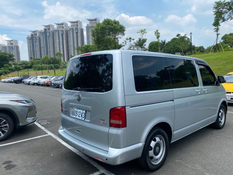 Volkswagen 福斯  T5 頂級自排8人（短軸）一手原板袛跑13萬公里 美車 | 新北市汽車商業同業公會｜TACA優良車商聯盟｜中古、二手車買車賣車公會認證保固