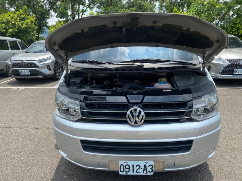 Volkswagen 福斯  T5 頂級自排8人（短軸）一手原板袛跑13萬公里 美車 | 新北市汽車商業同業公會｜TACA優良車商聯盟｜中古、二手車買車賣車公會認證保固