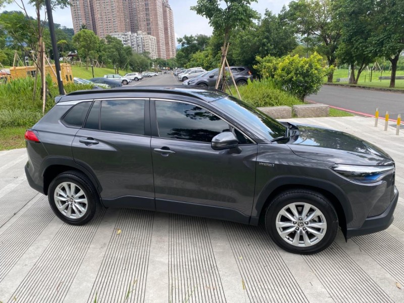 Toyota  Corolla Cross 油電 一手原板跑7萬公里 美車 | 新北市汽車商業同業公會｜TACA優良車商聯盟｜中古、二手車買車賣車公會認證保固