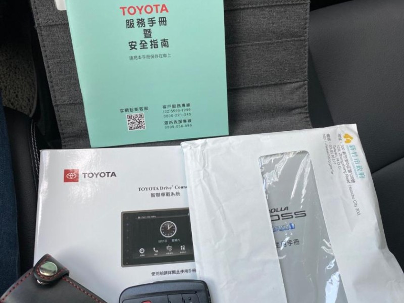 Toyota  Corolla Cross 油電 一手原板跑7萬公里 美車 | 新北市汽車商業同業公會｜TACA優良車商聯盟｜中古、二手車買車賣車公會認證保固