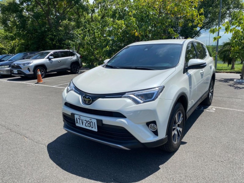 Toyota  RAV4 休旅車首選 豐田RAV-4 原板件跑12萬公里 | 新北市汽車商業同業公會｜TACA優良車商聯盟｜中古、二手車買車賣車公會認證保固