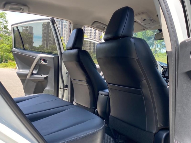 Toyota  RAV4 休旅車首選 豐田RAV-4 原板件跑12萬公里 | 新北市汽車商業同業公會｜TACA優良車商聯盟｜中古、二手車買車賣車公會認證保固