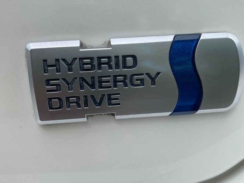 Toyota  Camry 油電冠美麗 原板一手跑17 ～ | 新北市汽車商業同業公會｜TACA優良車商聯盟｜中古、二手車買車賣車公會認證保固