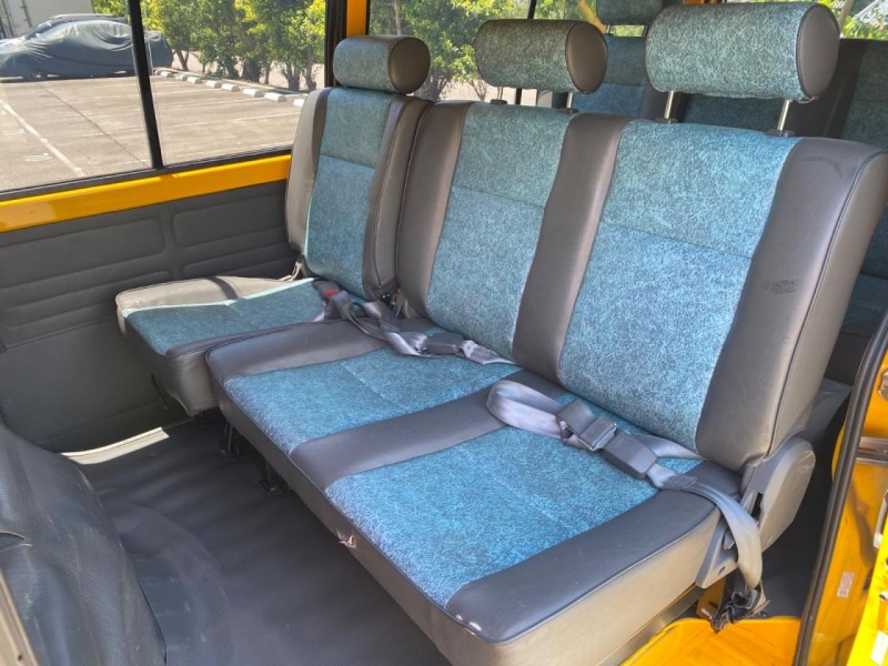 Mitsubishi  Delica 2.4手排8人座 原板跑1 1  萬公里 娃娃 車改回 | 新北市汽車商業同業公會｜TACA優良車商聯盟｜中古、二手車買車賣車公會認證保固