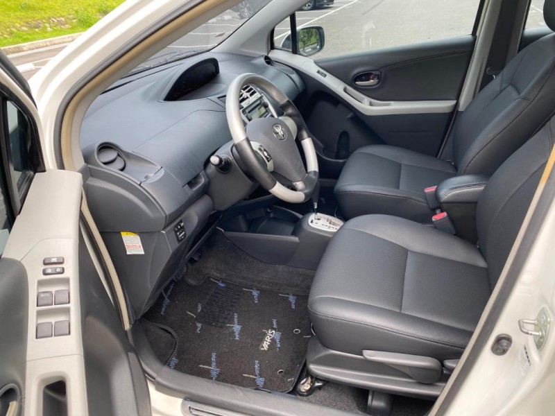 Toyota  Yaris 代步小鴨 原板跑22  | 新北市汽車商業同業公會｜TACA優良車商聯盟｜中古、二手車買車賣車公會認證保固
