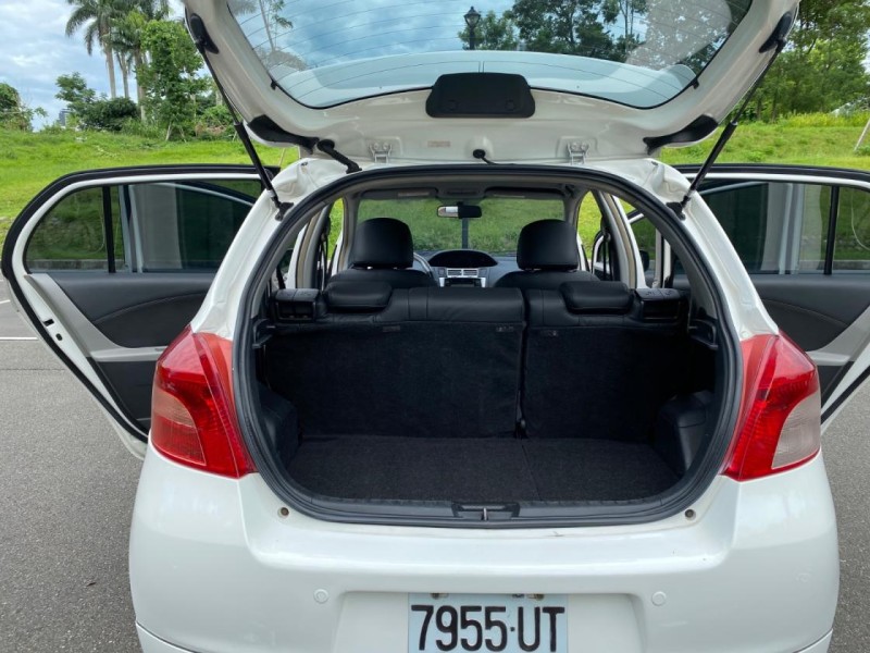 Toyota  Yaris 代步小鴨 原板跑22  | 新北市汽車商業同業公會｜TACA優良車商聯盟｜中古、二手車買車賣車公會認證保固