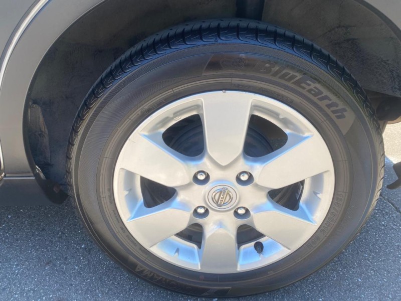Nissan  Livina 簡簡單單代步小R V 原板+美車 純跑多 | 新北市汽車商業同業公會｜TACA優良車商聯盟｜中古、二手車買車賣車公會認證保固