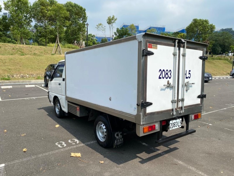 Mitsubishi  Delica 跑7萬公里的冷凍背箱式·原板-20度 | 新北市汽車商業同業公會｜TACA優良車商聯盟｜中古、二手車買車賣車公會認證保固
