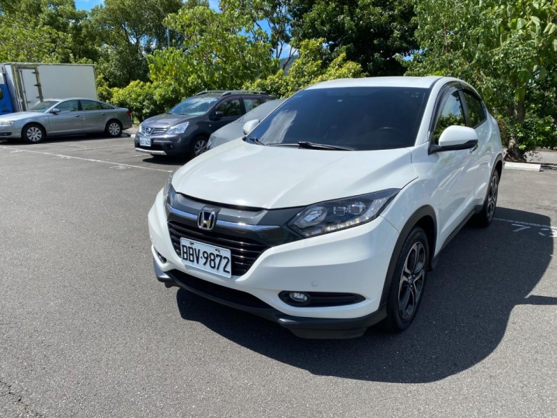 Honda  HR-V 原板美車跑1 1 w | 新北市汽車商業同業公會｜TACA優良車商聯盟｜中古、二手車買車賣車公會認證保固